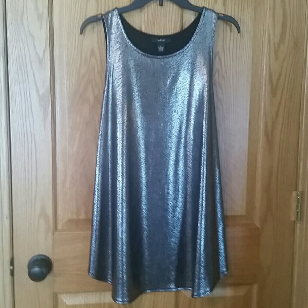 Silvery long tank, never worn